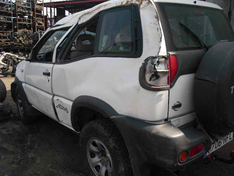 nissan terrano/terrano.ii (r20) del año 2000