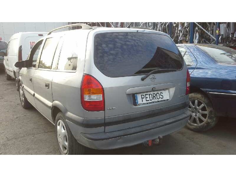 opel zafira a del año 2002