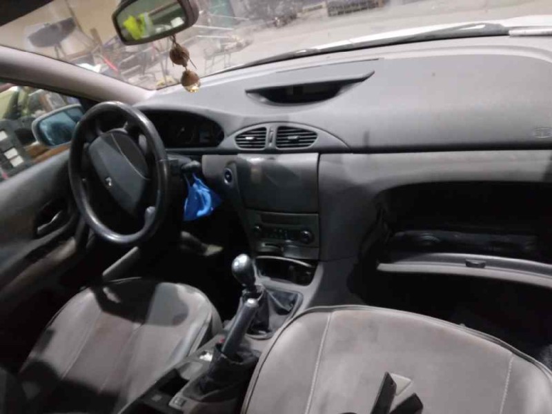 renault laguna ii (bg0) del año 2002