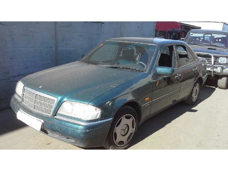 mercedes-benz clase c (w202) berlina del año 1995