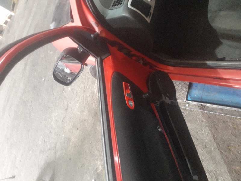 seat arosa (6h1) del año 2001