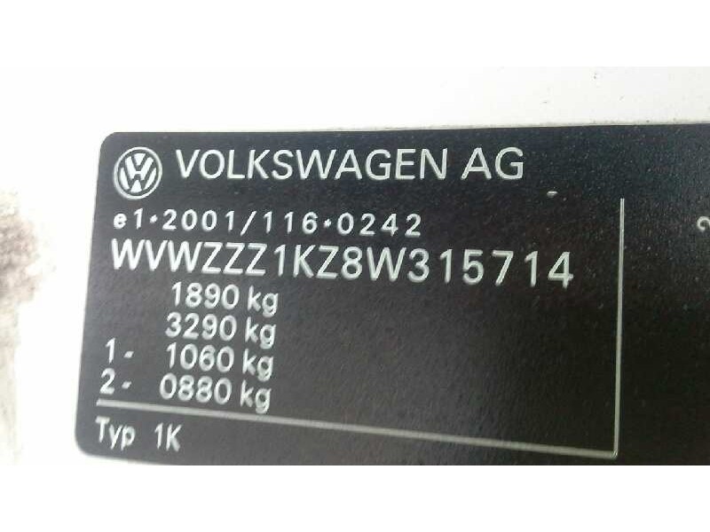 volkswagen golf v berlina (1k1) del año 2008