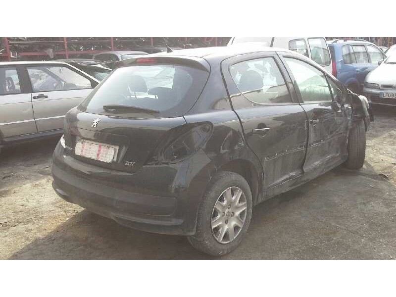 peugeot 207 del año 2011
