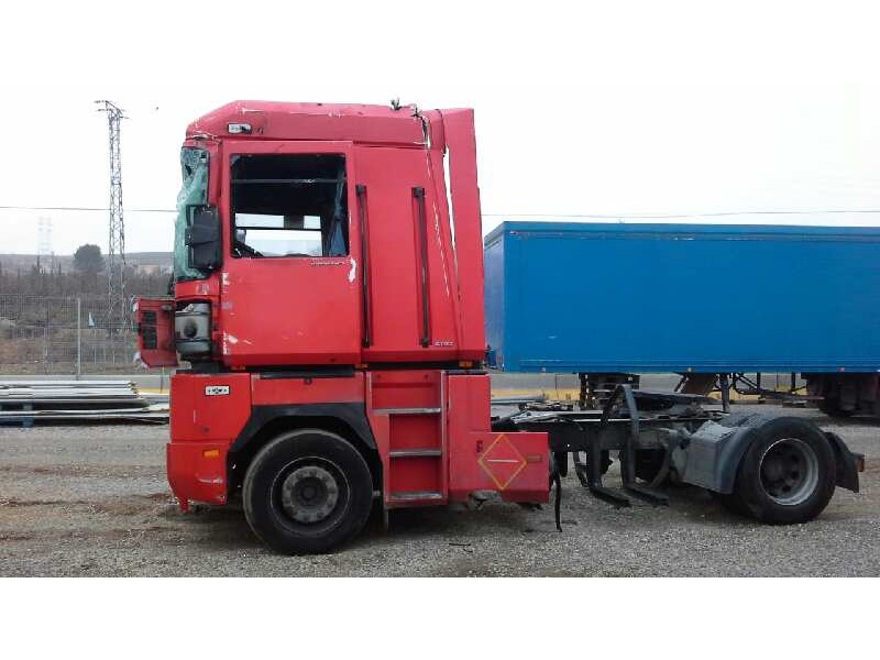 renault magnum del año 2002