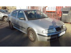 skoda octavia berlina (1u2) del año 2004