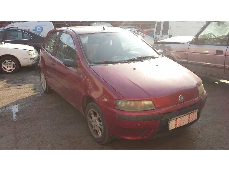 fiat punto berlina (188) del año 2001
