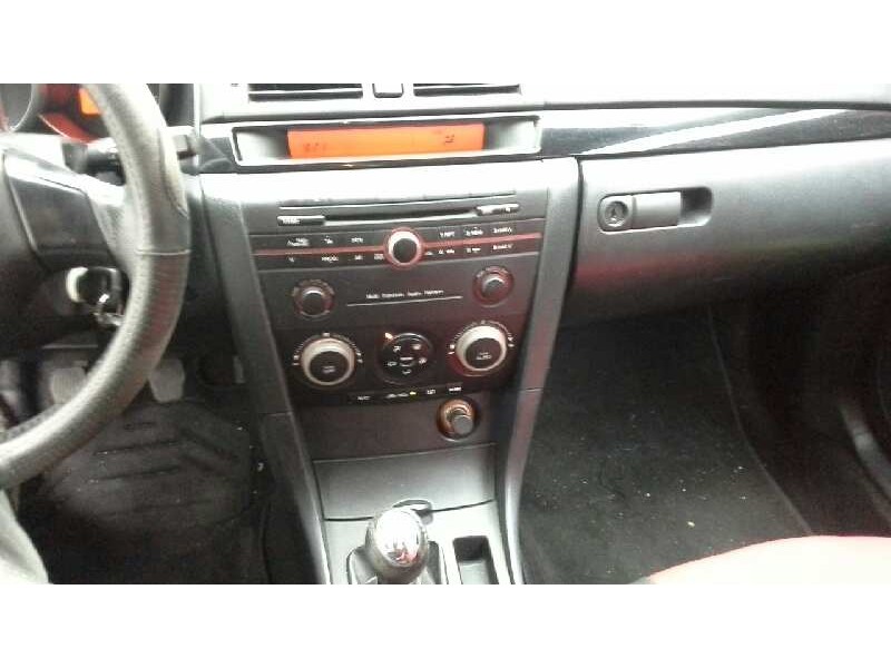 mazda 3 berlina (bk) del año 2004