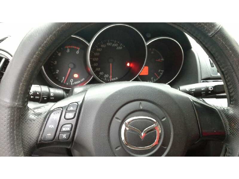mazda 3 berlina (bk) del año 2004