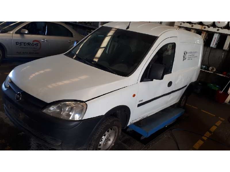 opel combo (corsa c) del año 2002