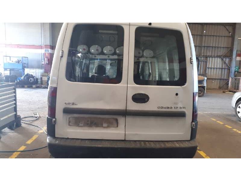 opel combo (corsa c) del año 2002