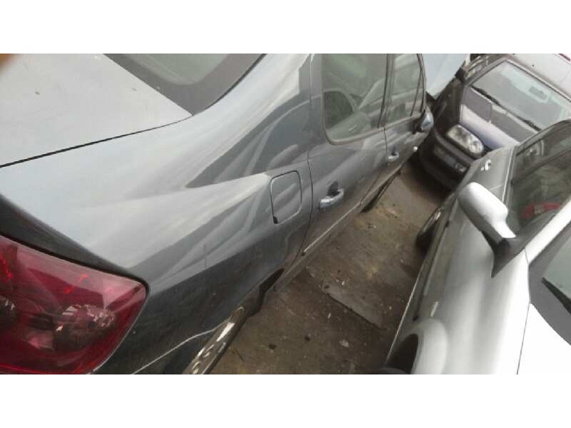 peugeot 407 del año 2005