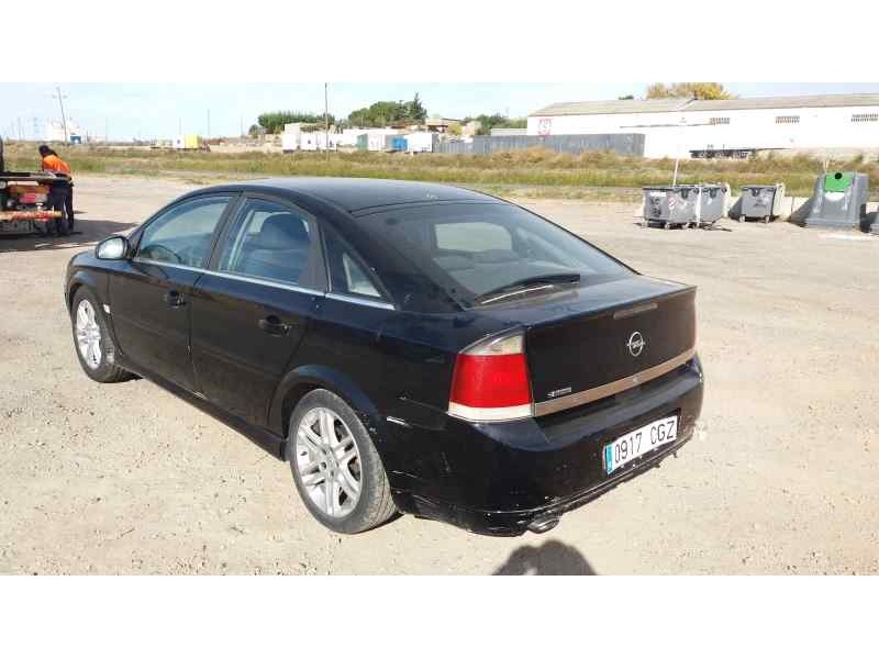 opel vectra c berlina del año 2003