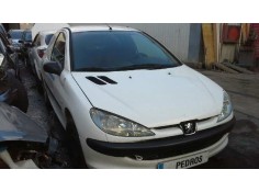 peugeot 206 berlina del año 2004 2