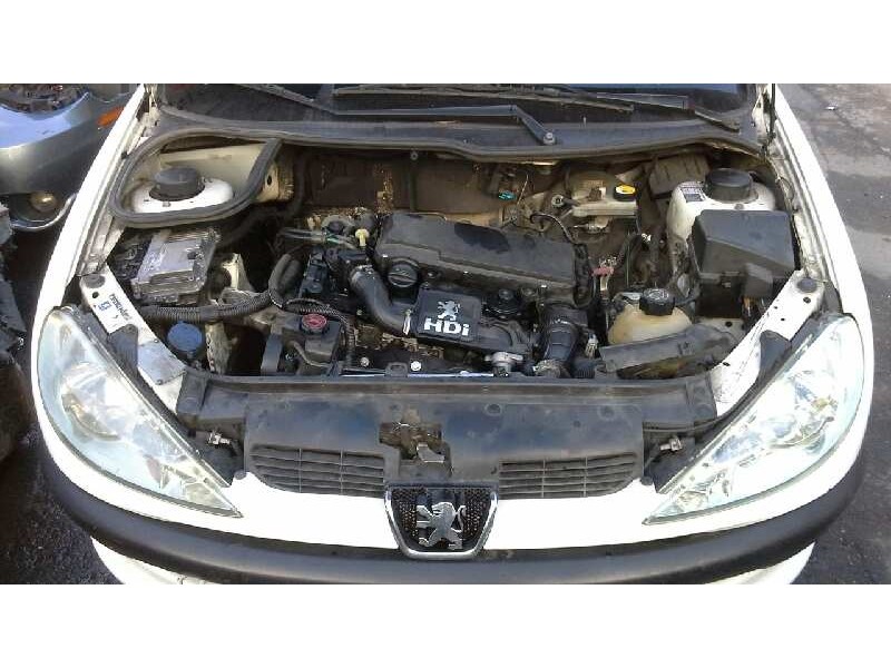 peugeot 206 berlina del año 2004