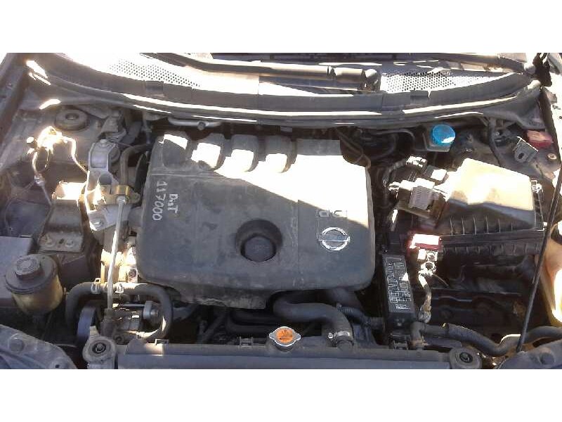 nissan primera berlina (p12) del año 2004