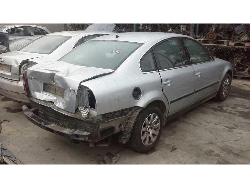 volkswagen passat berlina (3b3) del año 2001