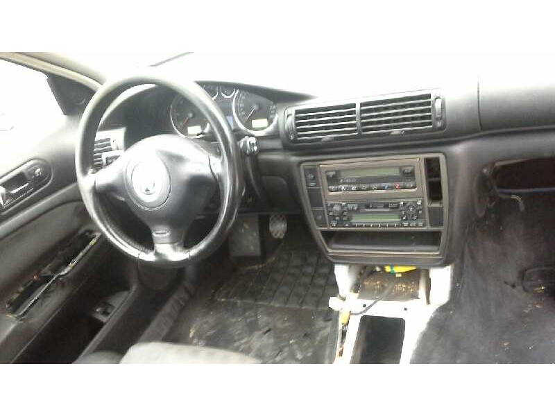 volkswagen passat berlina (3b3) del año 2001