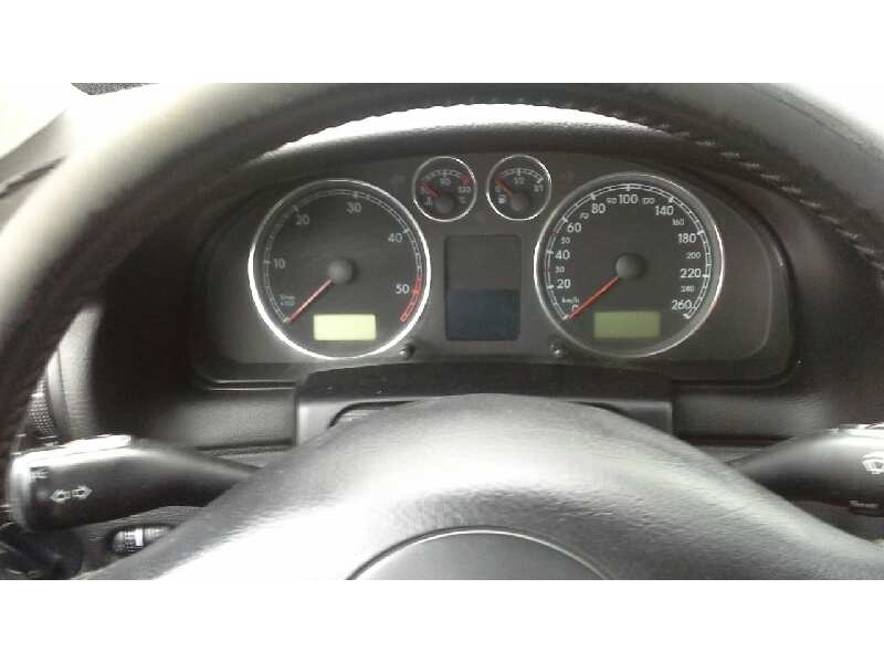 volkswagen passat berlina (3b3) del año 2001