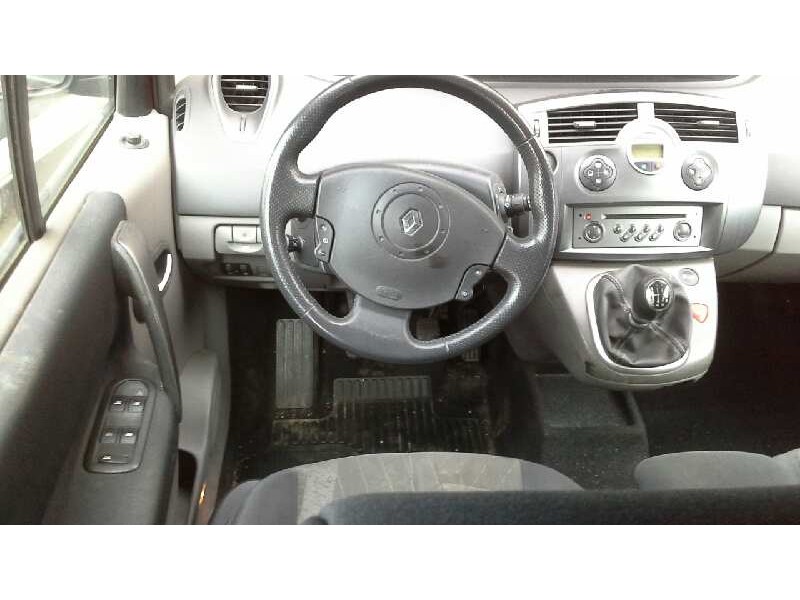 renault scenic ii del año 2005