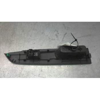 Recambio de mando elevalunas trasero izquierdo para isuzu d-max 2.5 twin turbodiesel referencia OEM IAM   