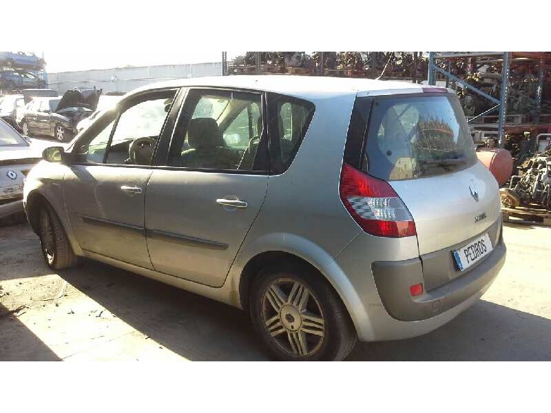 renault scenic ii del año 2005