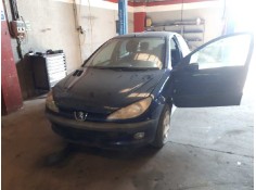 peugeot 206 berlina del año 2001