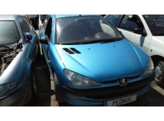 peugeot 206 berlina del año 2002 2