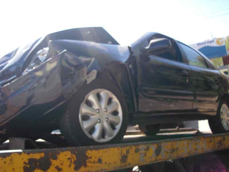 citroën xsara berlina del año 2000