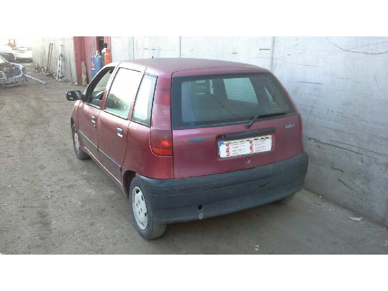 fiat punto berlina (176) del año 1998