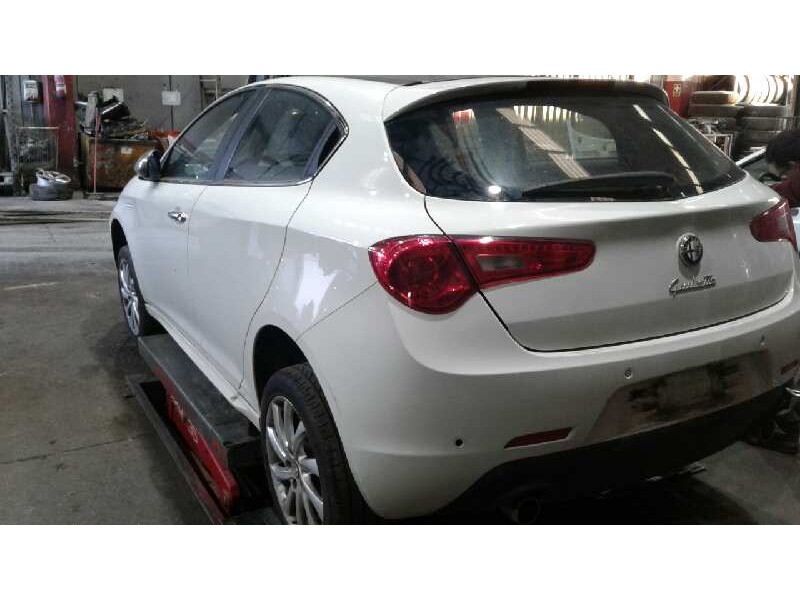 alfa romeo giulietta (191) del año 2011