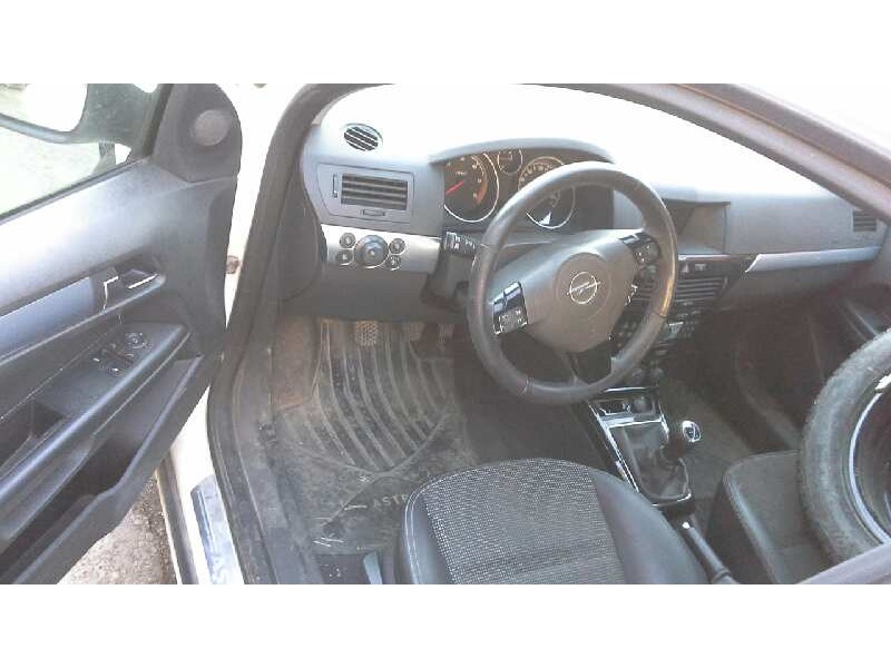 opel astra h ber. del año 2010