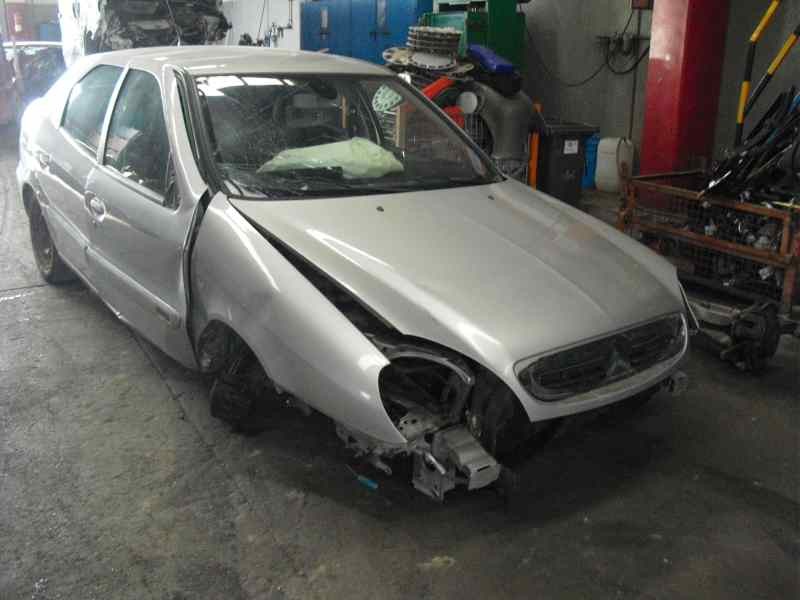 citroën xsara berlina del año 2001