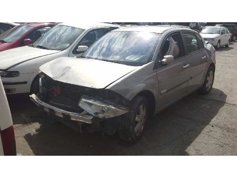 renault megane ii classic berlina del año 2003