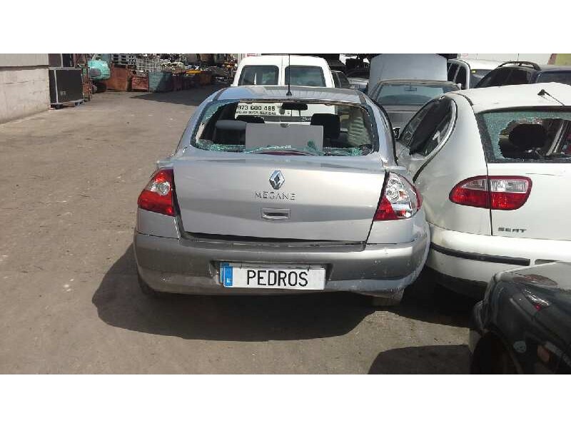 renault megane ii classic berlina del año 2003