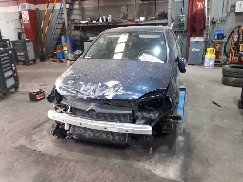 opel corsa c del año 2001