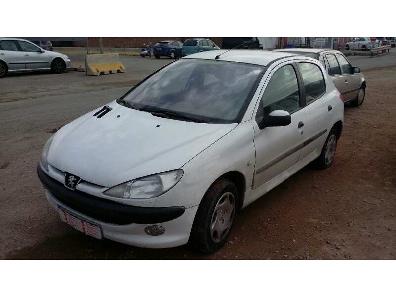peugeot 206 berlina del año 2002