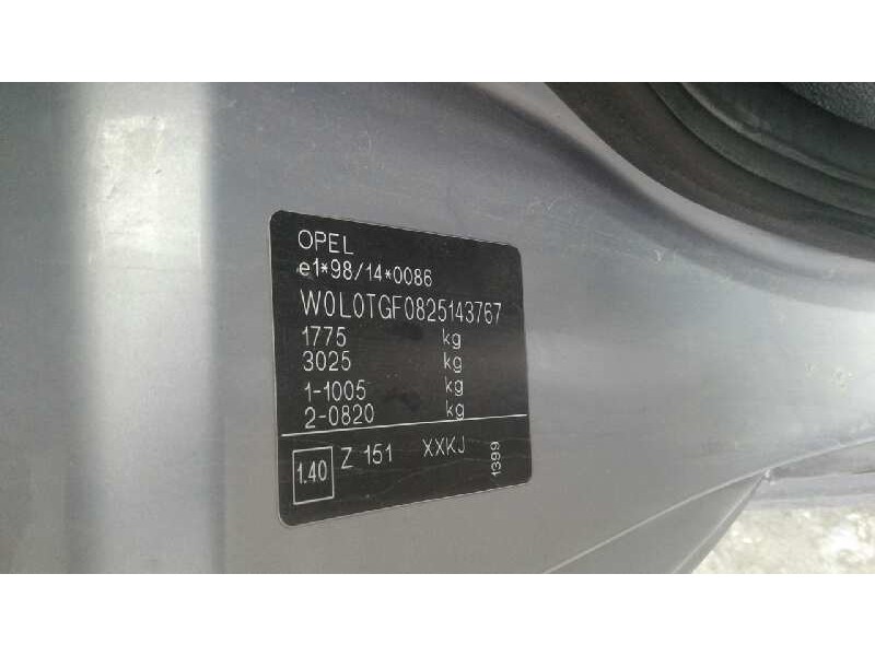 opel astra g berlina del año 2002