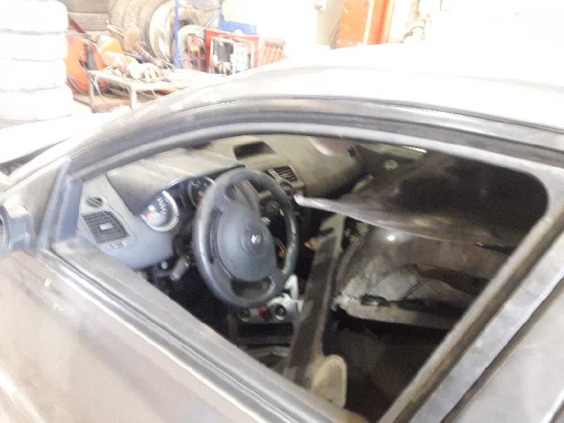 renault megane ii berlina 5p del año 2003