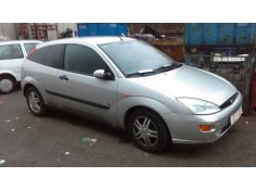 ford focus berlina (cak) del año 2001 2