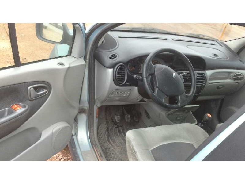 renault scenic rx4 (ja0) del año 2002