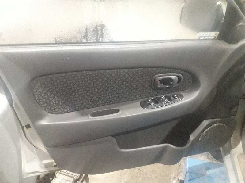 kia shuma ii del año 2001