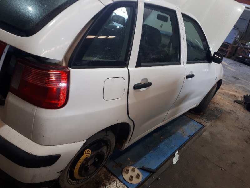 seat ibiza (6k1) del año 2000