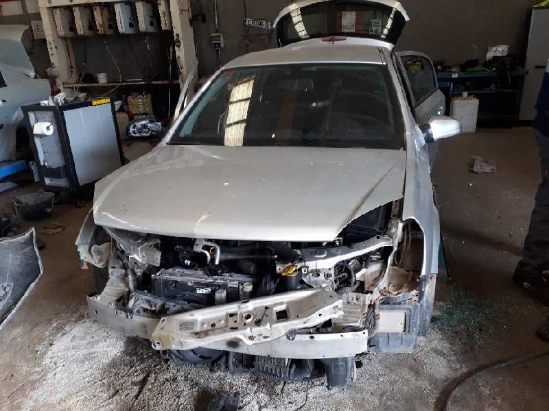 opel astra h berlina del año 2004