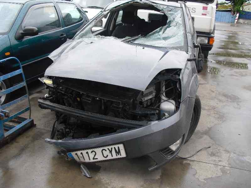 ford fiesta berlina (dx) del año 2004