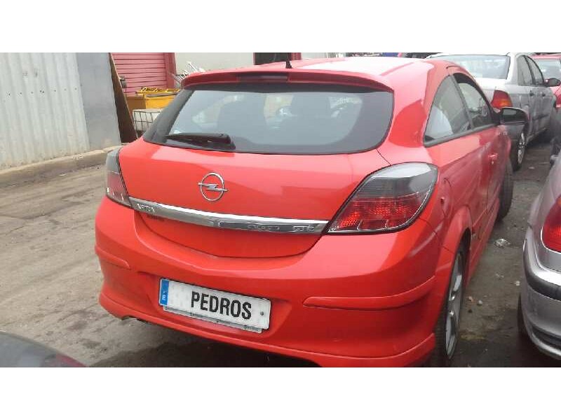 opel astra gtc del año 2006