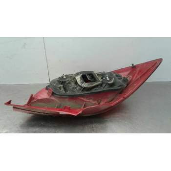 Recambio de piloto trasero derecho para opel corsa d cosmo referencia OEM IAM 1222131  
