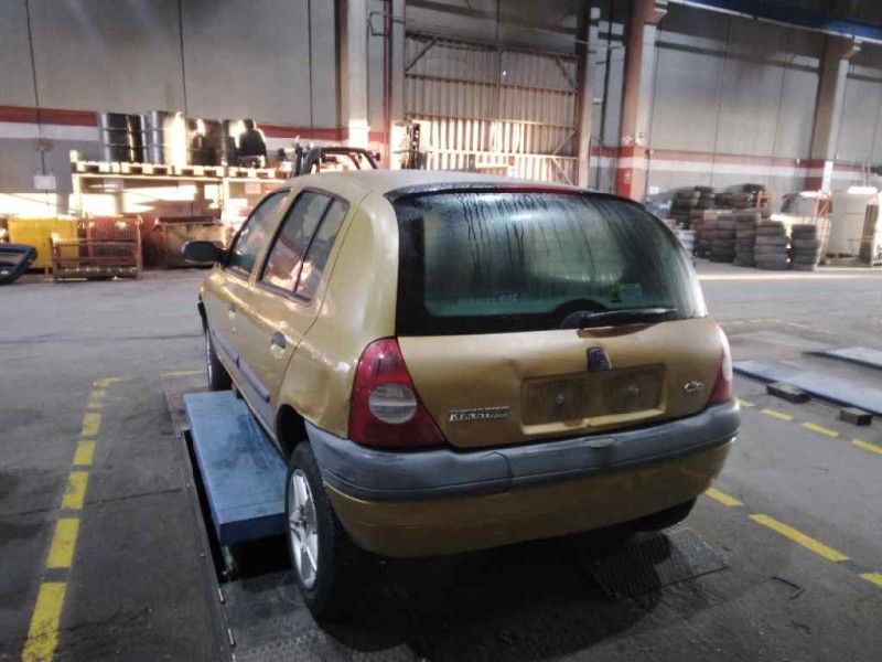 renault clio ii fase i (b/cbo) del año 2001