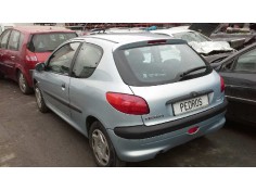 peugeot 206 berlina del año 2001
