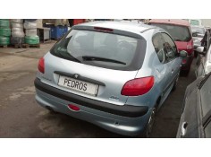 peugeot 206 berlina del año 2001 2