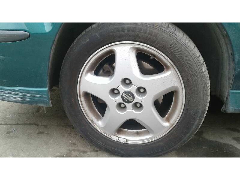 nissan almera tino (v10m) del año 2003